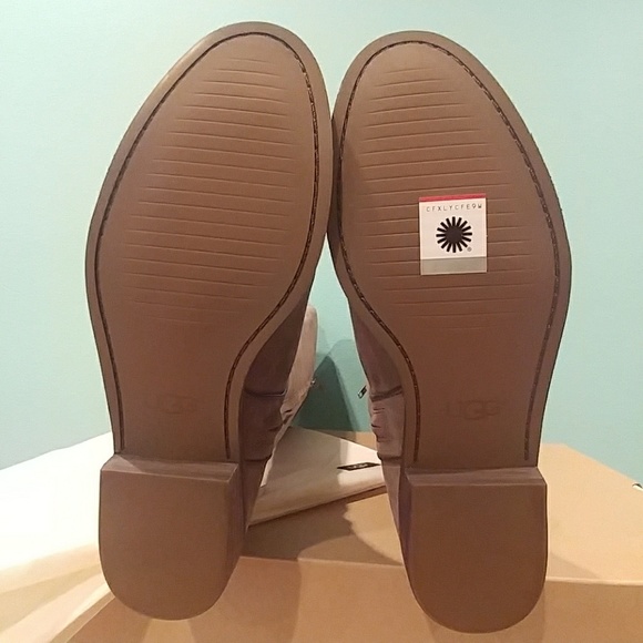 🆕 UGG Gracen Suede block heel riding boots - Picture 4 of 9